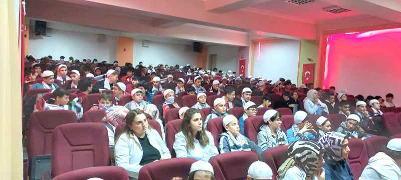 Yozgat İmam Hatip Lisesi Öğrencileri Gazze Şehitlerini Andı (11/12/2023)
