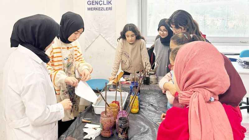 Toplumsal Sorumluluk Bilinci Yükseliyor: Yozgat Gençlik Merkezi'nde Öğrencilerle Doyasıya Bir Gün! (12/12/2023)