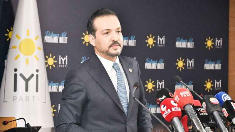 İYİ Parti'li Kürşad Zorlu: Cumhuriyet'in 100. Yılı İçin 100 Bin Atama Çağrısında Bulundu! (14/12/2023)