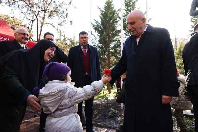Kırgız Yazar Cengiz Aytmatov Keçiören'de Anıldı: Doğumunun 95. Yıl Dönümünde Etkinlik Düzenlendi! (15/12/2023)