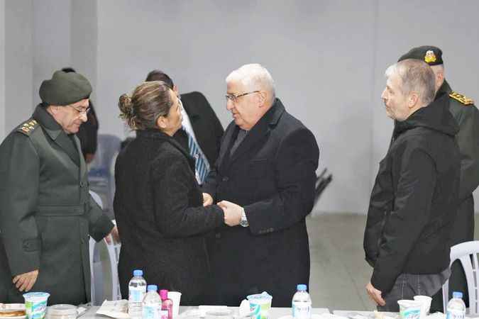 Milli Savunma Bakanı Yaşar Güler, Şehit Evine Taziye Ziyaretinde Bulundu