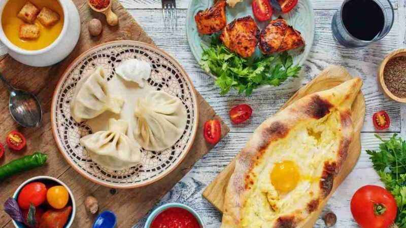 Gürcistan Yemek Fiyatları Ne Kadar? Gürcistan'da Gıda Pahalı mı? (2023)