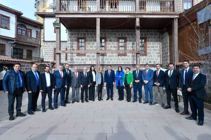 Adalet Bakanı Yılmaz Tunç, Anadolu Yayıncılar Federasyonu'nda Gündemi Değerlendirdi! (15/12/2023)