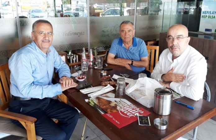 Ustalar'dan anlamlı ziyaret