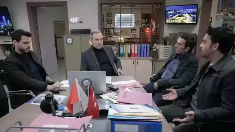 Arka Sokaklar Neden Pazartesi Günü Var? Kanal D Arka Sokaklar Yayın Günü Değişti mi? (18/12/2023)
