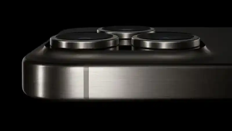 iPhone 17 Pro Max'ten İlk Sızıntılar Geldi: Eylül 2025'te Satışa Sunulacak Ama Şimdiden Ortaya Çıktı! (18/12/2023)