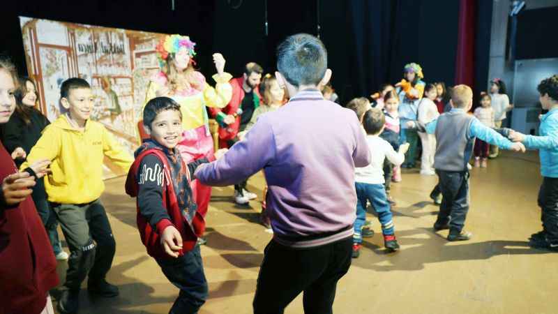 Gölbaşı Belediyesi Tiyatro Etkinlikleriyle Hem Çocukları Hem Yetişkinleri Memnun Ediyor! (19/12/2023)