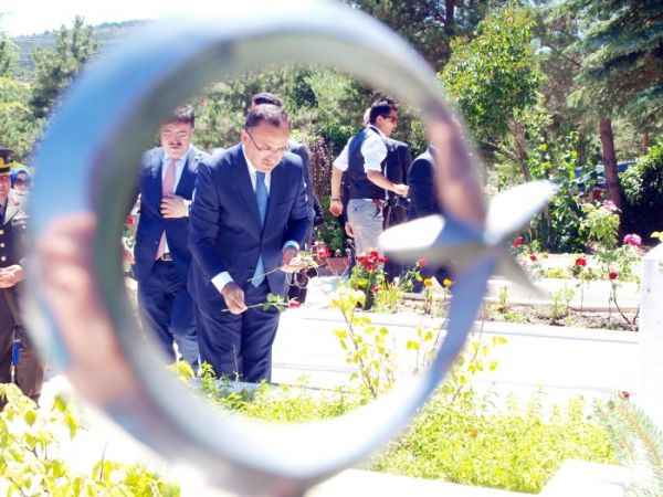 'Yapacağımız Şey Burada Ölmektir'