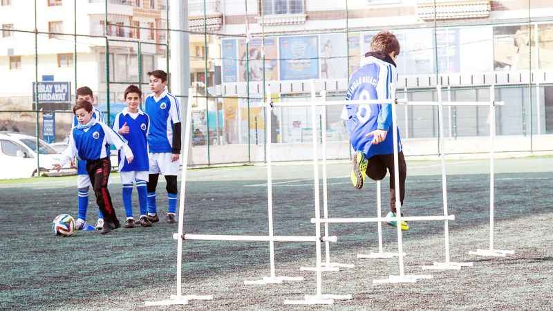 Altındağ Belediyesi’nden 7 Yaşından Büyük Gençlere Ücretsiz Futbol Kursları Fırsatı! (21/12/2023)