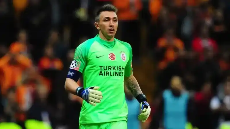 Muslera Neden Oynamadı? Muslera Vavacars Fatih Karagümrük Maçında Neden Yoktu? (21/12/2023)