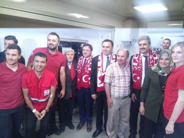 Kan Bağış Aracını Ziyaret Ettiler