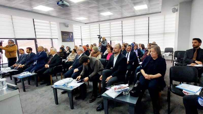 Yozgat'ta Kadın Girişimcilere Destek: Yozgat Ticaret Borsası Başkanlığı'nda Toplanıldı! (22/12/2023)
