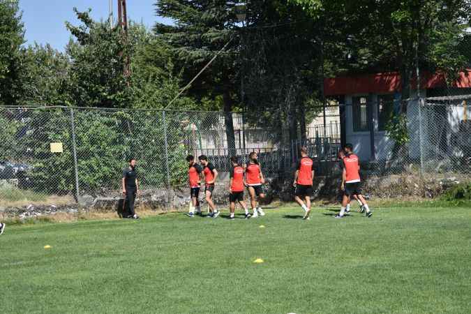 Yozgat Belediyesi Bozokspor, Hacılar Erciyesspor Karşısında Seriyi Sürdürmek İstiyor! (23/12/2023)