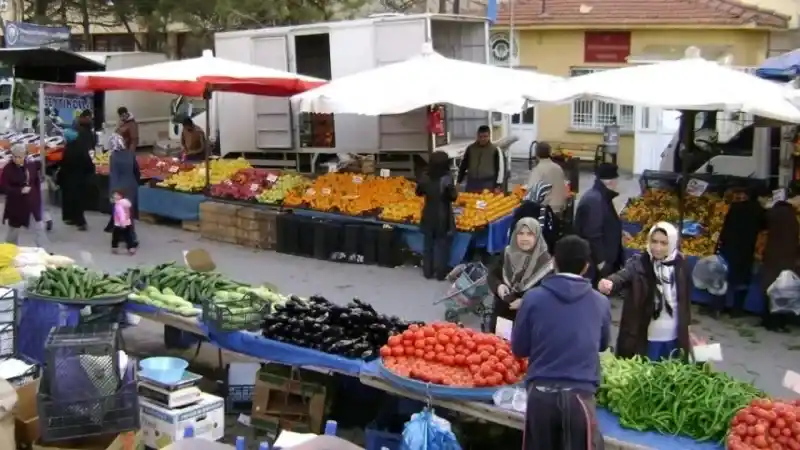 Asgari Ücrete Zam Gelmeden Fırsatçılara Gün Doğdu! Ürün Fiyatlarında Dev Artış Yaşandı! (25/12/2023)