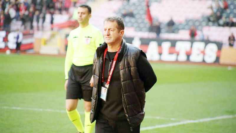 Yozgatspor’u Şampiyon Yapan İbrahim Baş'ın Eskişehirspor'daki Dönemi Sona Erdi!