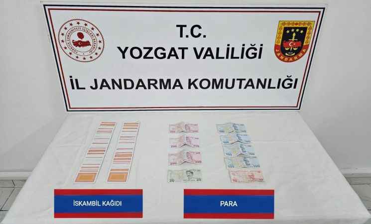 Yozgat  İl Jandarma Komutanlığı'ndan Kumar Oynayanlara Baskın! Kıraathanede Kumar Oynarken Yakalandılar! (26/12/2023)