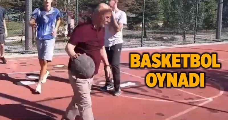 Basketbol Oynadı