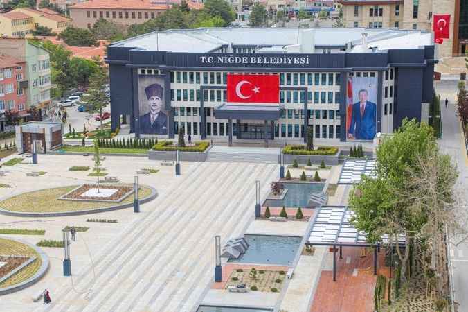 Niğde Belediye Başkanlığı'dan Yeni Açık İhale: Büro Mobilyaları Satın Alınacak