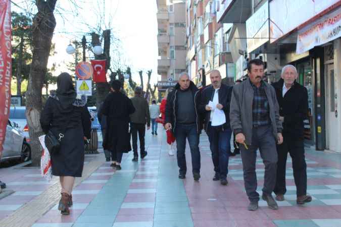 Yeni Asgari Ücret Ev Kiraları ile Kafa Kafaya İlerliyor! Yozgatlılar 17.002 TL'ye Geçinemeyeceğini Söylüyor!