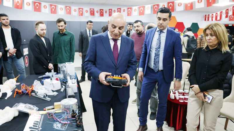 Keçiören Belediyesi Öğrencilere Her Türlü Desteği Sunuyor: Girişimci Gençlere Ekipman ve Diğer Destekler Sağlandı!