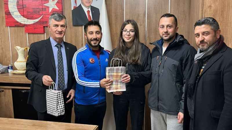 Şehit Hasan Hüseyin Aksoy Anadolu Lisesi Spor Branşlarına Damgasını Vurdu! 4 Farklı Branşta Derece!