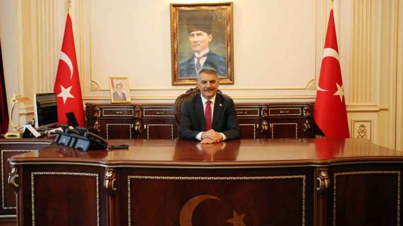 Yozgat Valisi Mehmet Ali Özkan'dan 2024 Yılbaşı Mesajı: "Yılbaşını Yozgat Halkı Huzur İçerisinde Geçirecek"