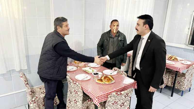 Yenifakılı'da Düzenlenen Esnaf Toplantısına Kaymakam Akın Aydın da Katıldı! Esnafa Hep Destek Tam Destek!