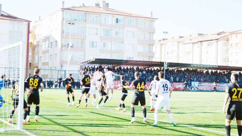 Yozgat Belediyesi Bozokspor Şampiyonluk İçin Sahada! Bozokspor 12 Bingölspor Karşısında 3 Puana Oynayacak! (29/12/2023)