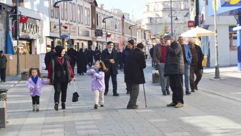 Yozgat Çamlık Medya, Halkın Dilinden "Başını Bağlamak ve Gaham Ne Demek" Deyişinin Sırlarını Arıyor