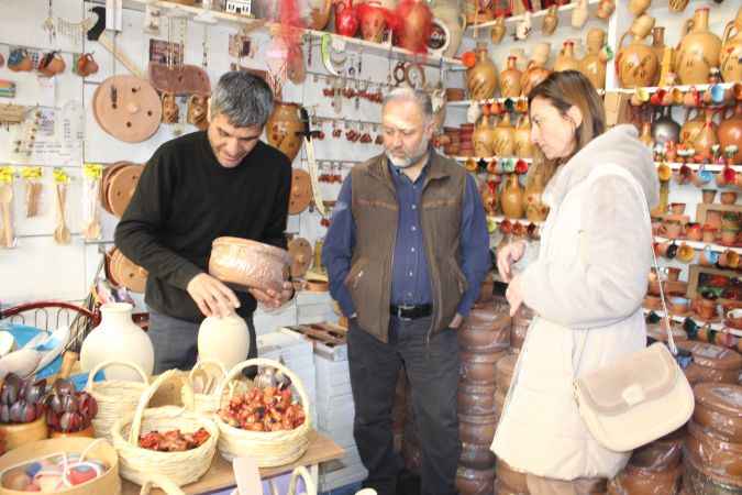 Yozgat'ın hediyelik eşyaları dışarıdan geliyor