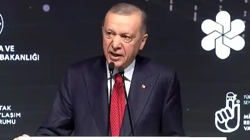 Cumhurbaşkanı Erdoğan: Yeni Asgari Ücretle (17 Bin 2 Lira) Çalışanları Enflasyona Ezdirmemeye Kararlıyız