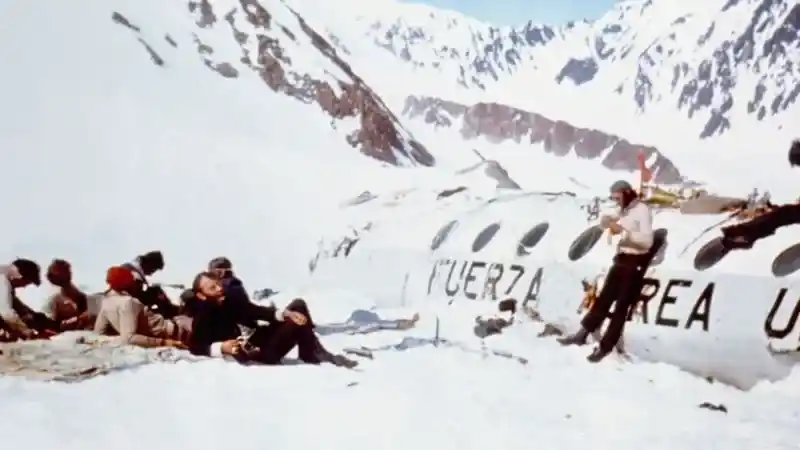 1972 Uruguay Uçak Kazası Nedir, Gerçek mi?