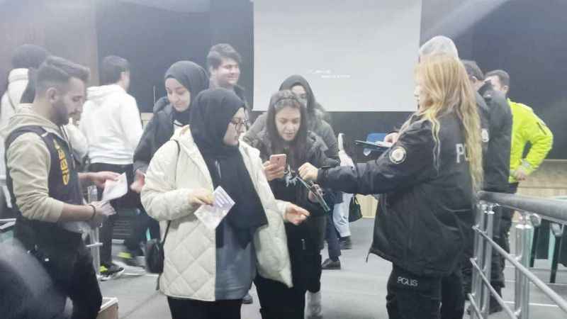 Sarıkaya’da Önemli Bir Adım: Gençler Program İle Artık Daha Bilinçli!
