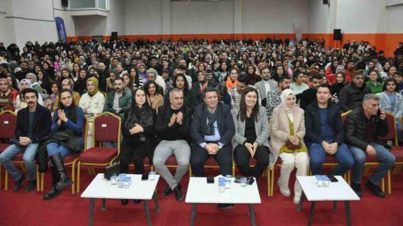 Bulanık'ta Öğretmenlerden Türk Halk Müziği ziyafeti
