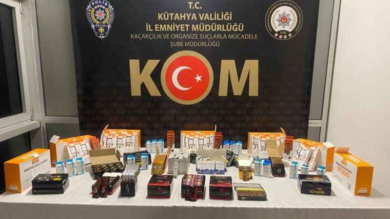 Kütahya'da kaçak cinsel gücü artırıcı ilaç operasyonu