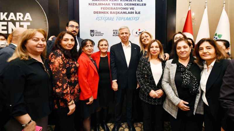 Kızılırmak Yerel Dernekler Federasyonu Mansur Yavaş'ı ziyaret etti