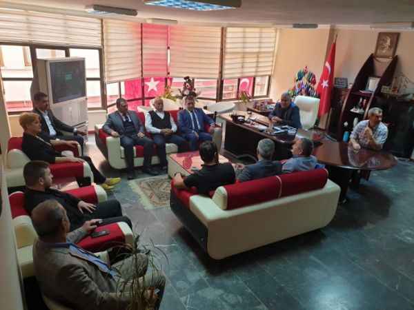MHP'li Sedef'ten Esnaf Odasına Ziyaret