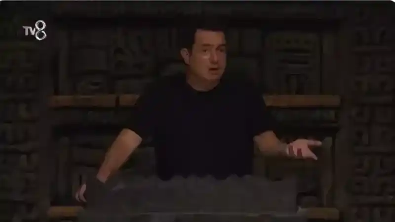 Survivor'I Neden Polis Bastı?