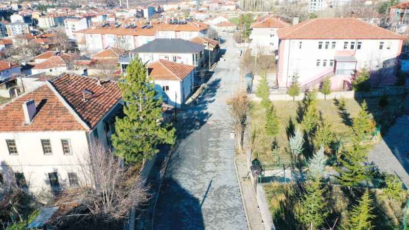 Yozgat’ta O Belediye Çalışmalara Devam Ediyor: Güvenli ve Konforlu Yollar Vatandaşın Hizmetinde!