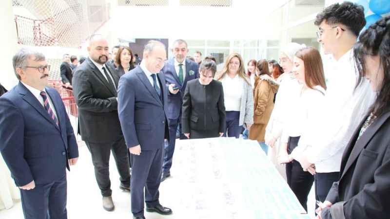 Yozgat Bozok Üniversitesi İletişim Fakültesinde Yeni Dönem: Anlamlı Günde Anlamlı Etkinlik!