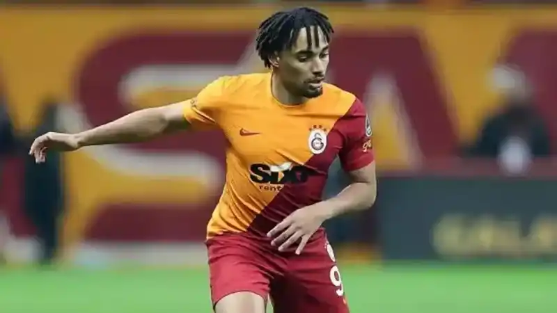 Sacha Boey Neden Yok?