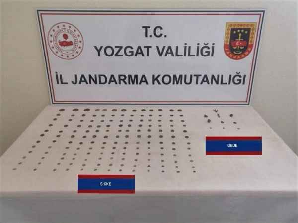Sorgun’da tarihi eser ile yakalandılar
