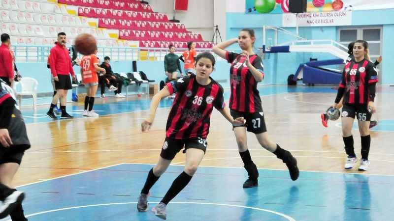 Periler Karadeniz'de puan arayacak
