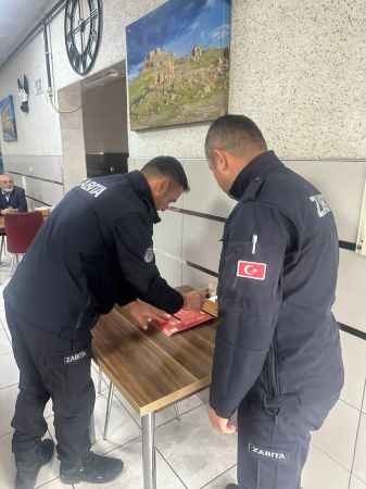 Akdağmadeni Zabıtadan etiket denetimi