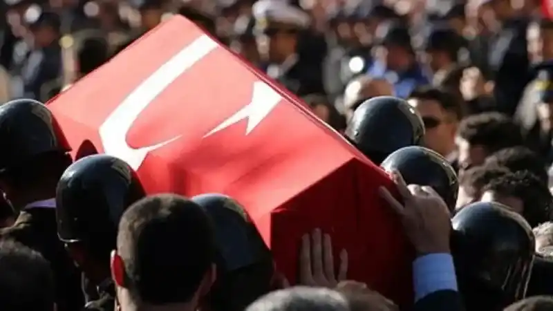 Şehitlerin Tabutu Neden Üçgen Olur?