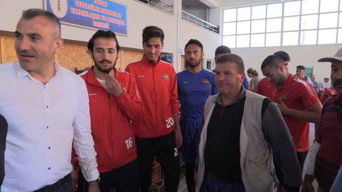 Yozgatsporlu Futbolculardan teşekkür ziyareti