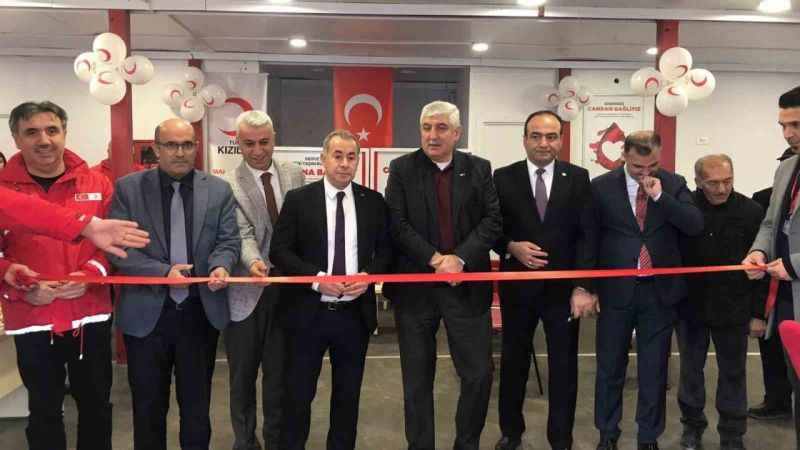 Malatya'da Kızılay Kan Merkezi açıldı: Deprem sonrası kan bağışına davet ve sağlık uyarıları
