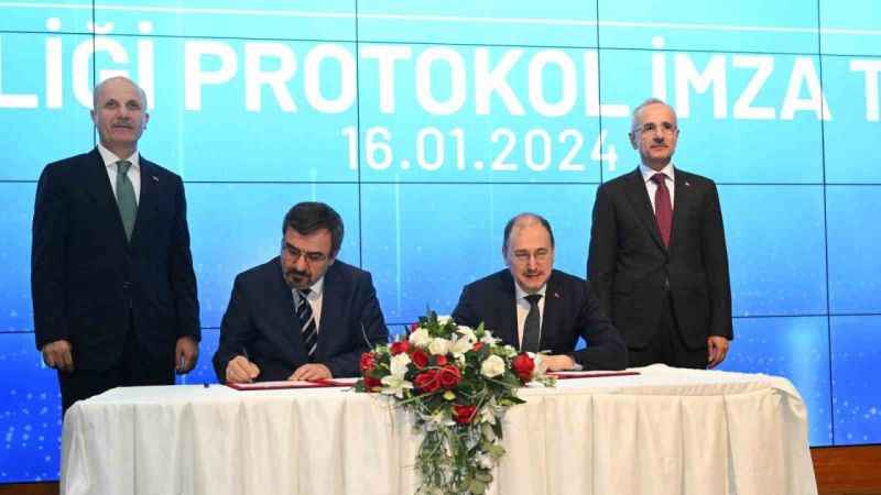 Yapay Zeka Zirvesi 2024'te Türkiye, YÖK ve BTK iş birliğiyle yenilikçi adımlar atıyor
