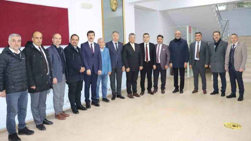 Eğitim ve İnşaat projeleri masaya yatırıldı: Kütahya tasarım Teknokent genel kurul toplantısı detayları