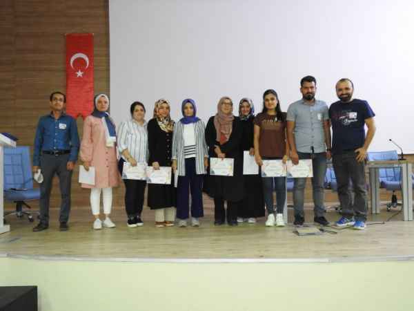 ÖĞRETMENLER ÇALIŞTAY'DA BİR ARAYA GELDİ